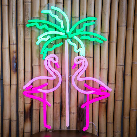 FLAMINGOS & PALM TREE