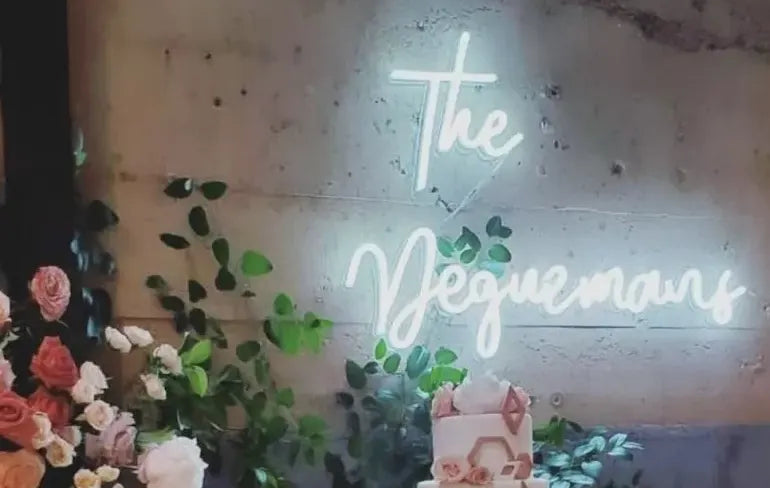 All About Wedding Neon Signs  | The Brite Life Blog