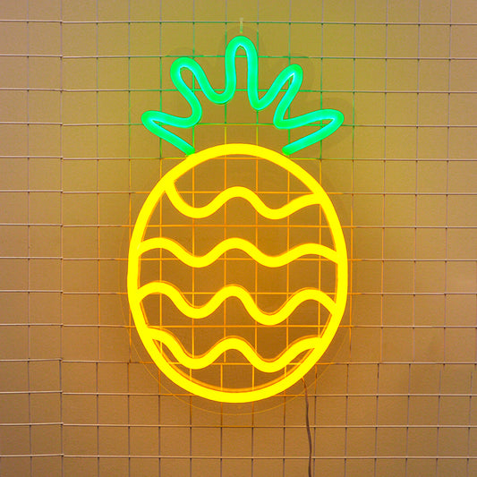 PINEAPPLE (8224121475)